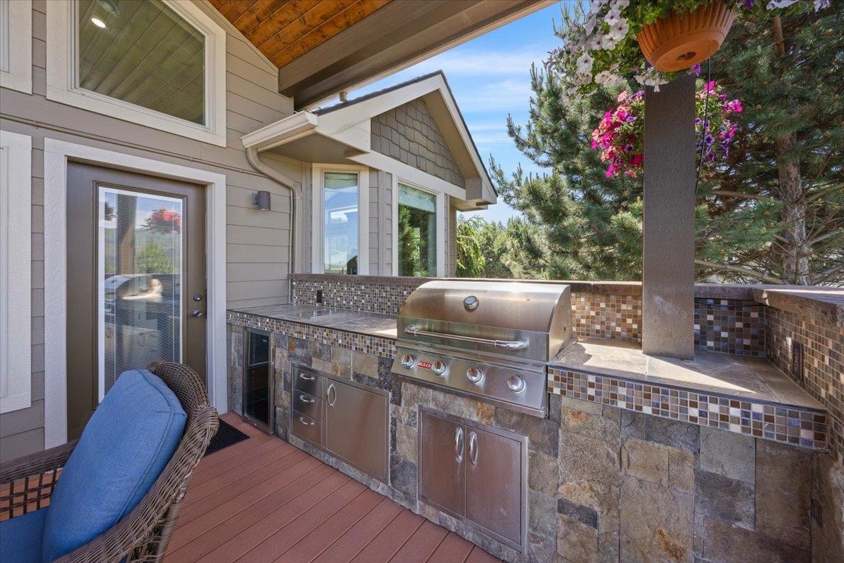 4806 South Rowan Terrace Lane Spokane, WA 99206 - Photo 15 of 49