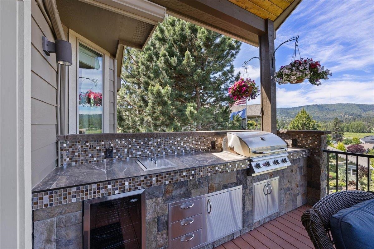 4806 South Rowan Terrace Lane Spokane, WA 99206 - Photo 16 of 49