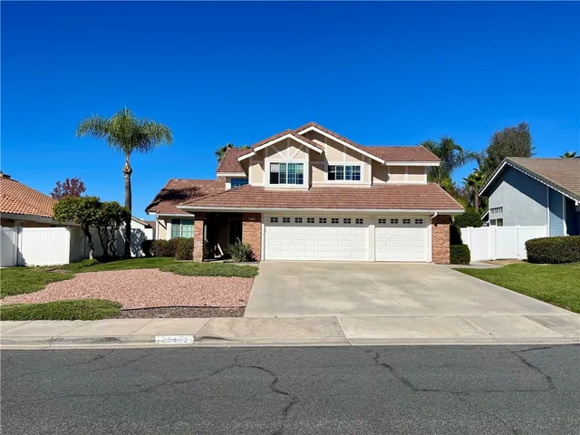 $3,195 | 25472 Day Lily Drive, Murrieta, CA 92563