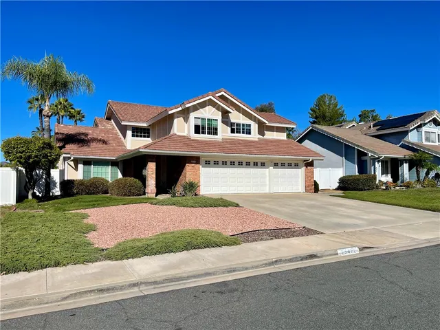 $3,195 | 25472 Day Lily Drive, Murrieta, CA 92563