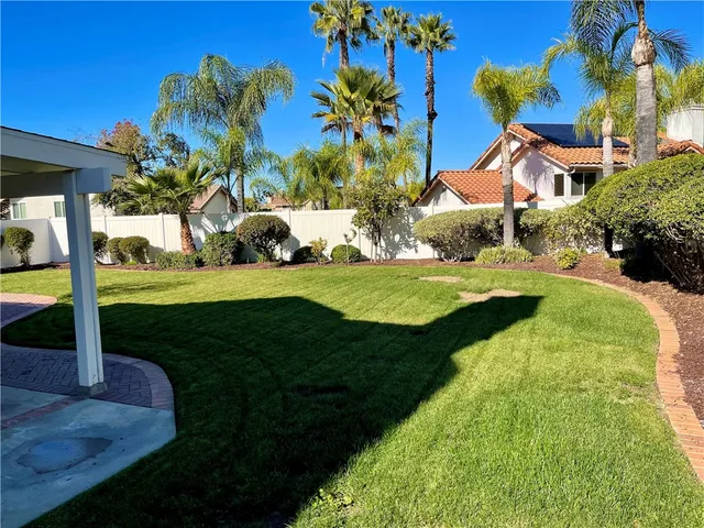 $3,195 | 25472 Day Lily Drive, Murrieta, CA 92563