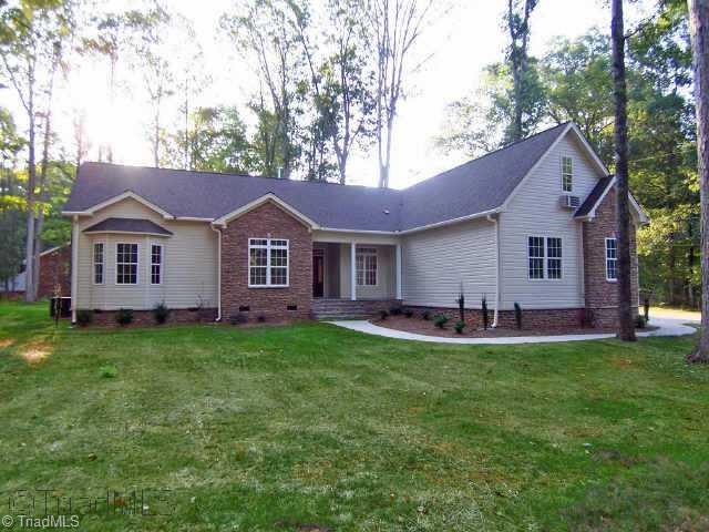 400 Skeet Club Road High Point, NC 27265 - Photo 1 of 9 Exterior Front.