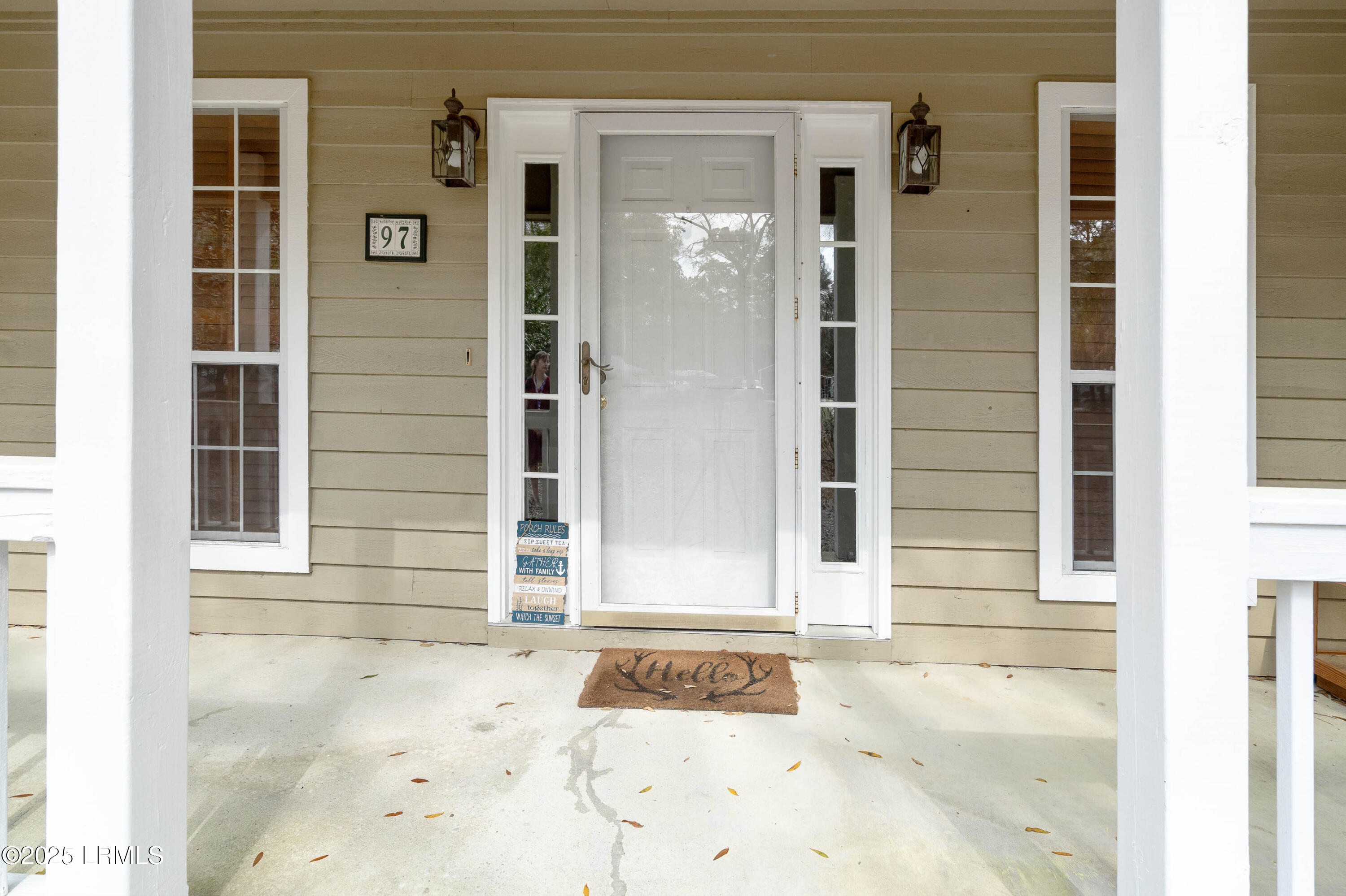 97 State Rd S-7-578 Beaufort, SC 29907 - Photo 5 of 34 97 Francis Marion-31