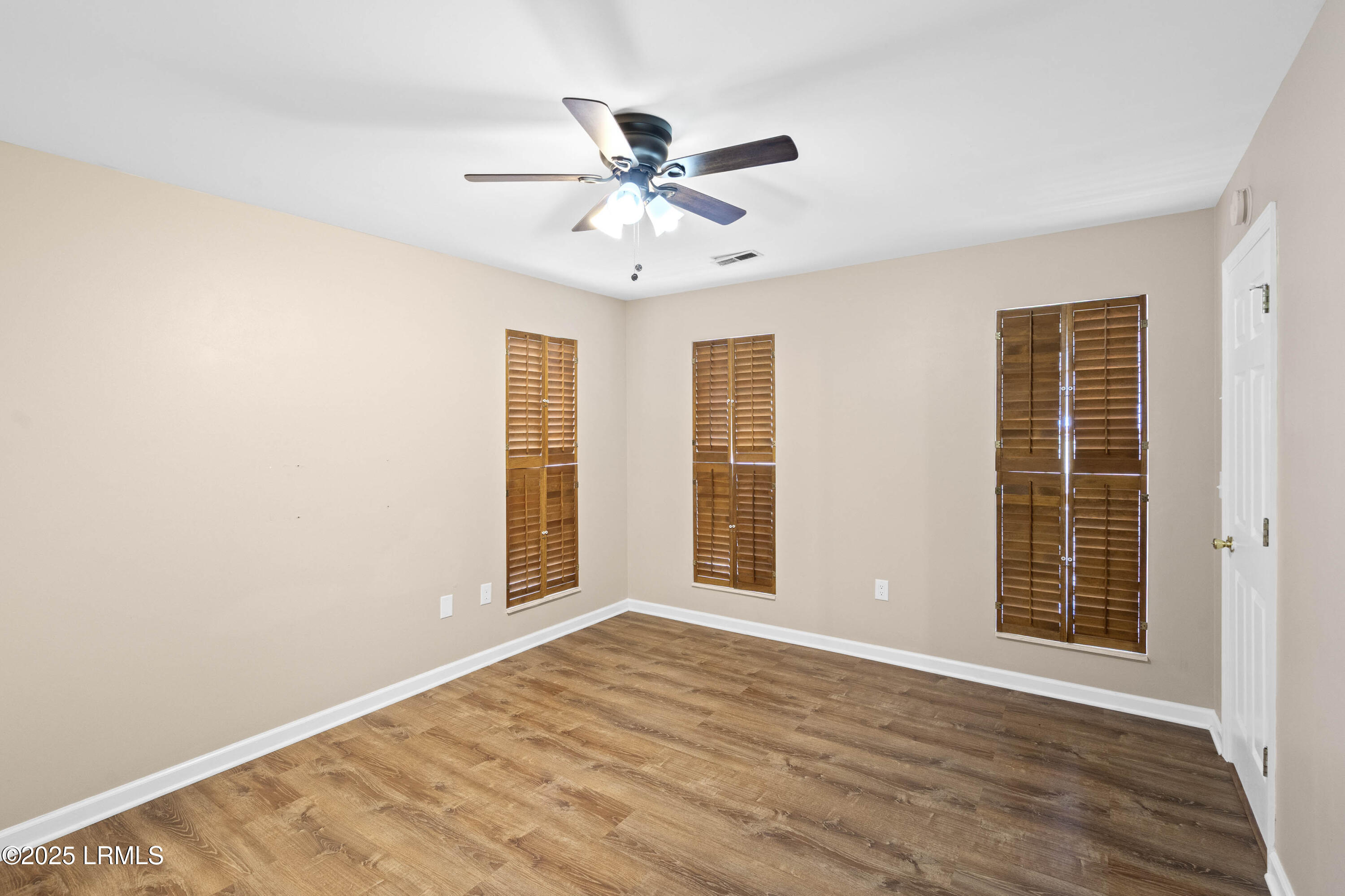 97 State Rd S-7-578 Beaufort, SC 29907 - Photo 10 of 34 97 Francis Marion-5