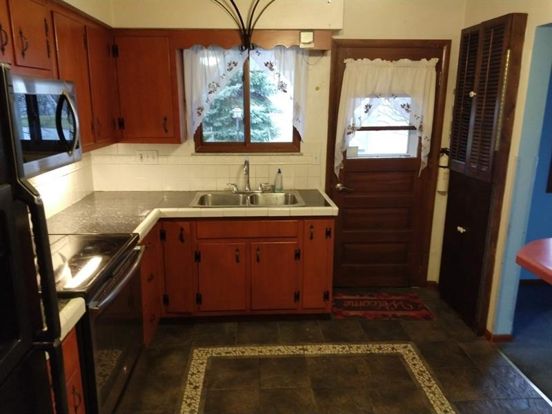 201 Malone Ridge Road Washington, PA 15301 - Photo 8 of 25
