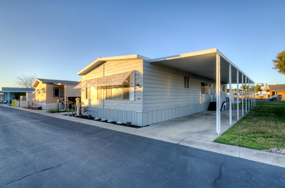 1500 Villa Avenue, Unit 27 Clovis, CA 93612 - Photo 5 of 29 a view of house