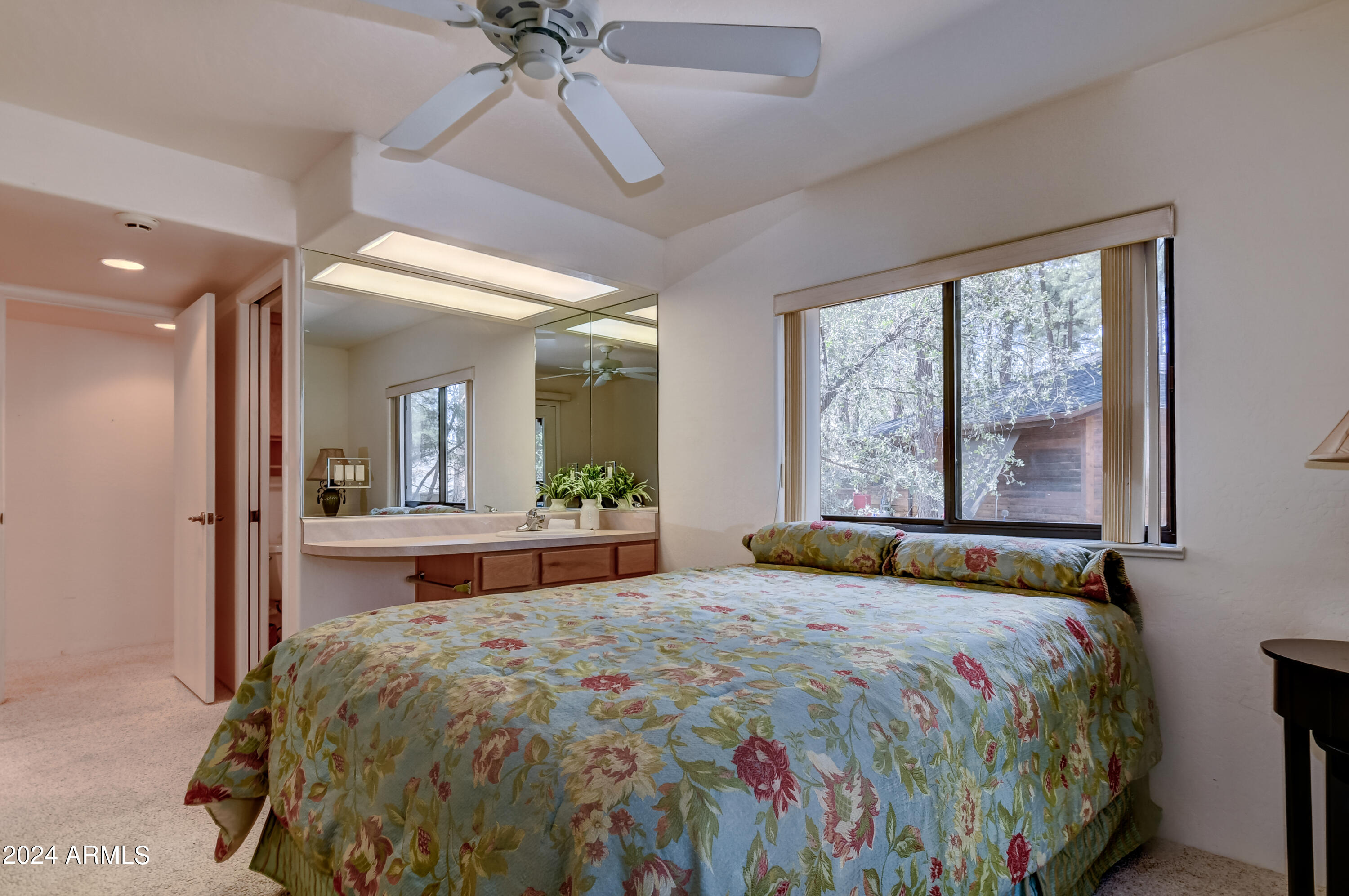 1820 Coyote Road Prescott, AZ 86303 - Photo 23 of 51 Guest Bedroom 1