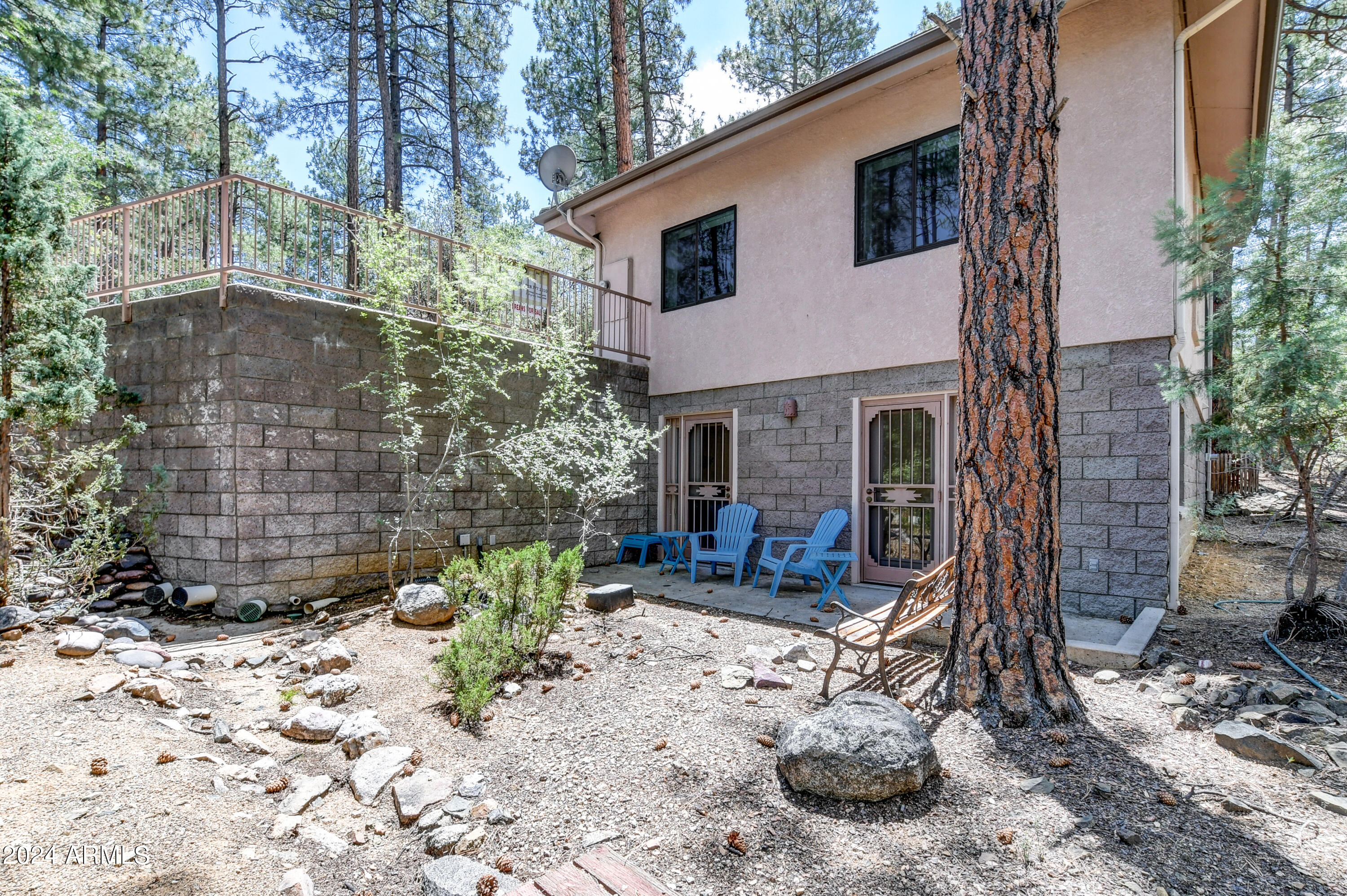 1820 Coyote Road Prescott, AZ 86303 - Photo 39 of 51 Side View 1