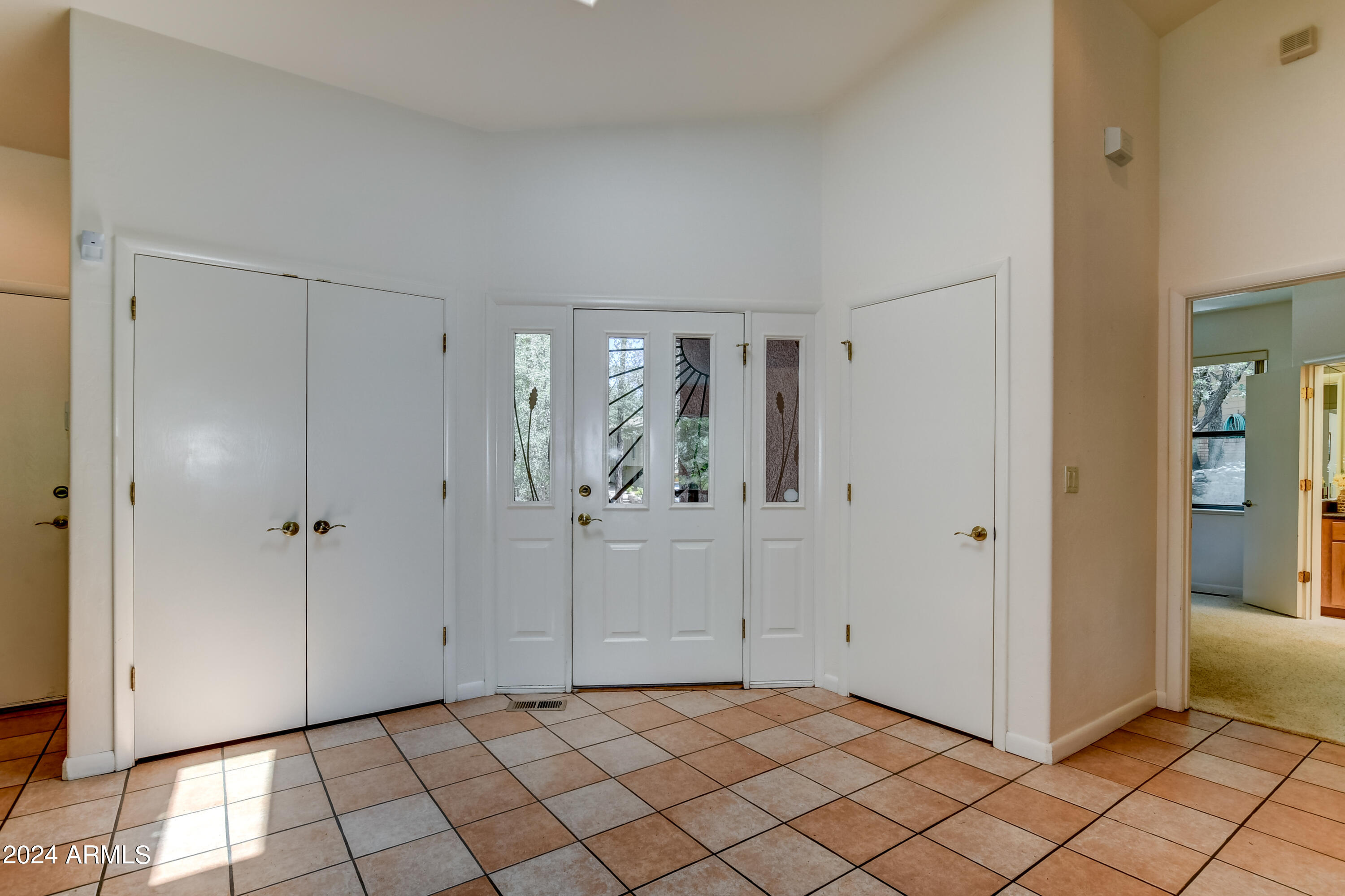 Foyer 1