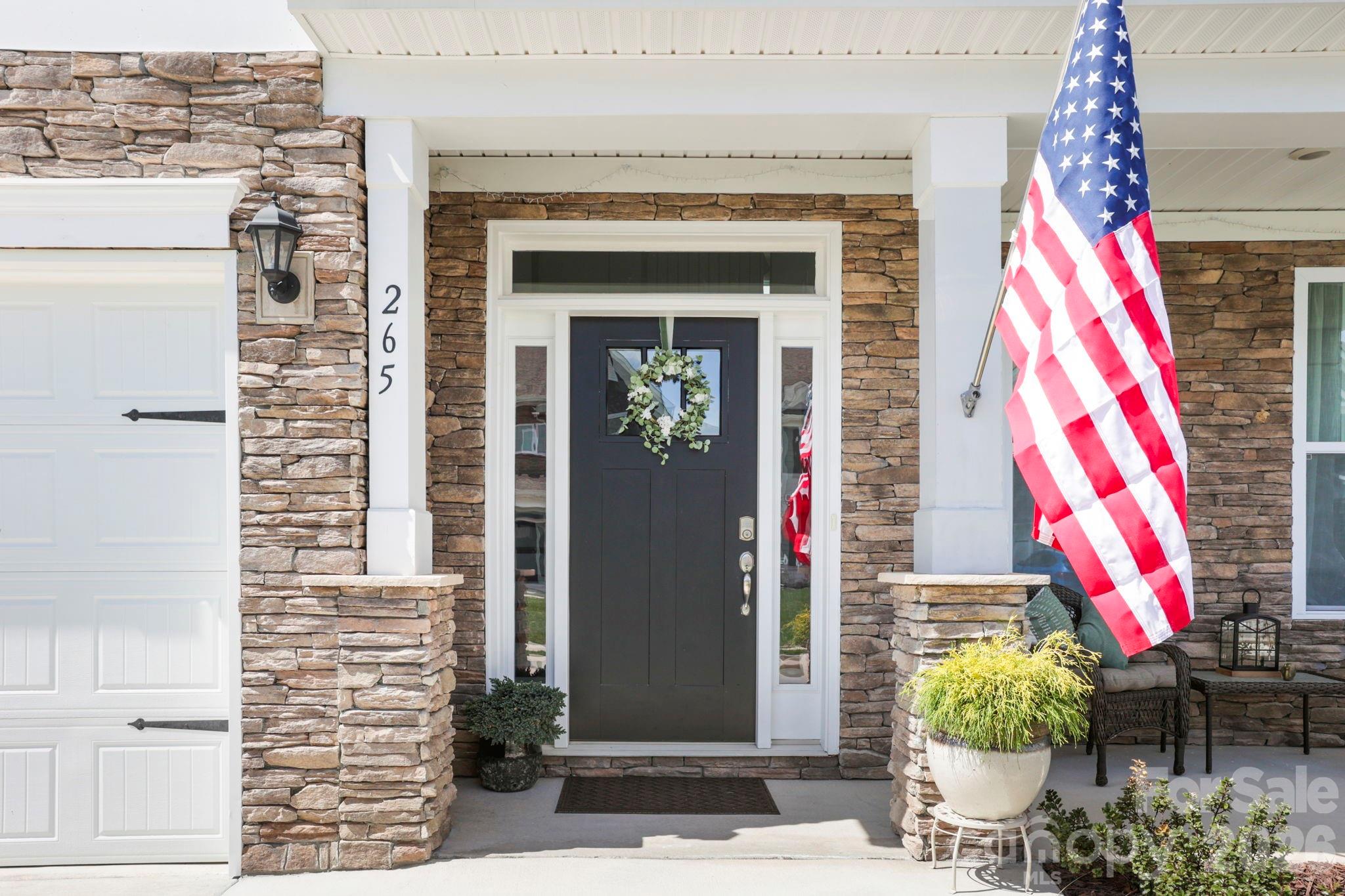 265 Fox Cove Road Hendersonville, NC 28792 - Photo 6 of 45