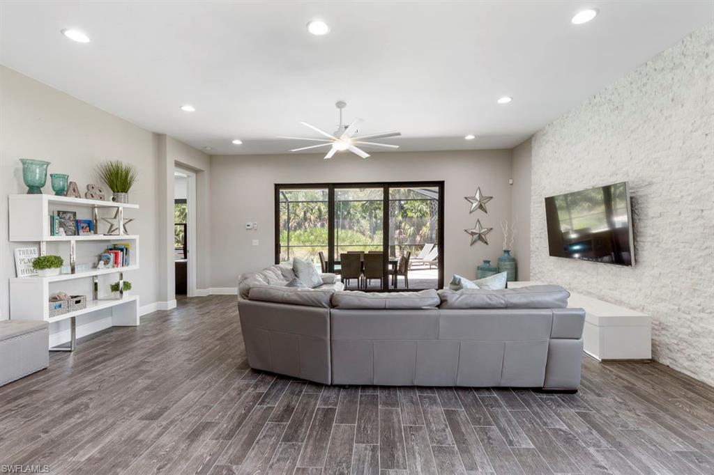 4143 Raffia Drive Naples, FL 34119 - Photo 7 of 31 Gallery Image 7