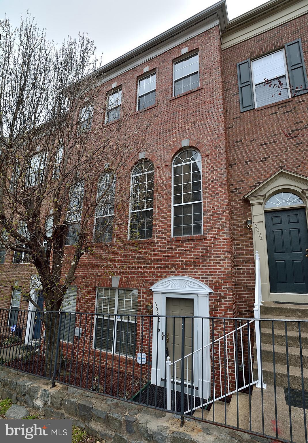 Exterior (Front)