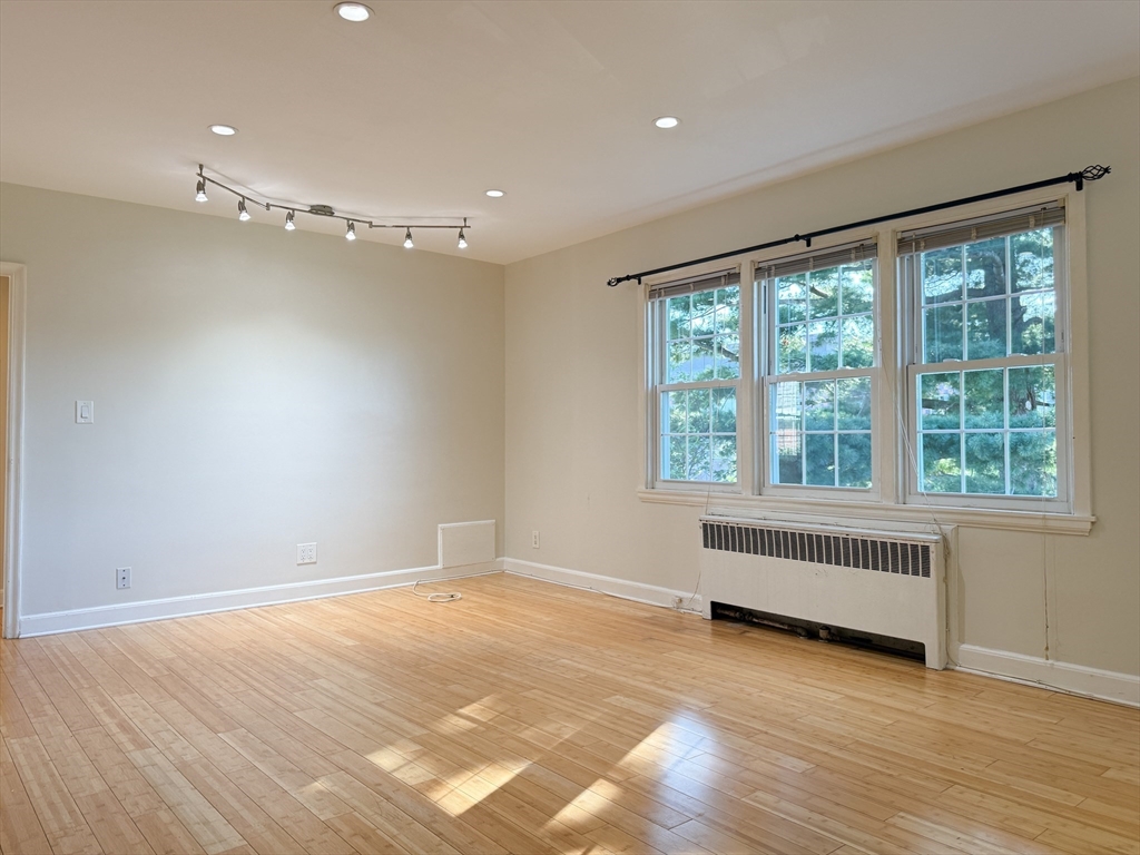 1 Dexter Street, Unit 5 Malden, MA 02148 - Photo 9 of 28