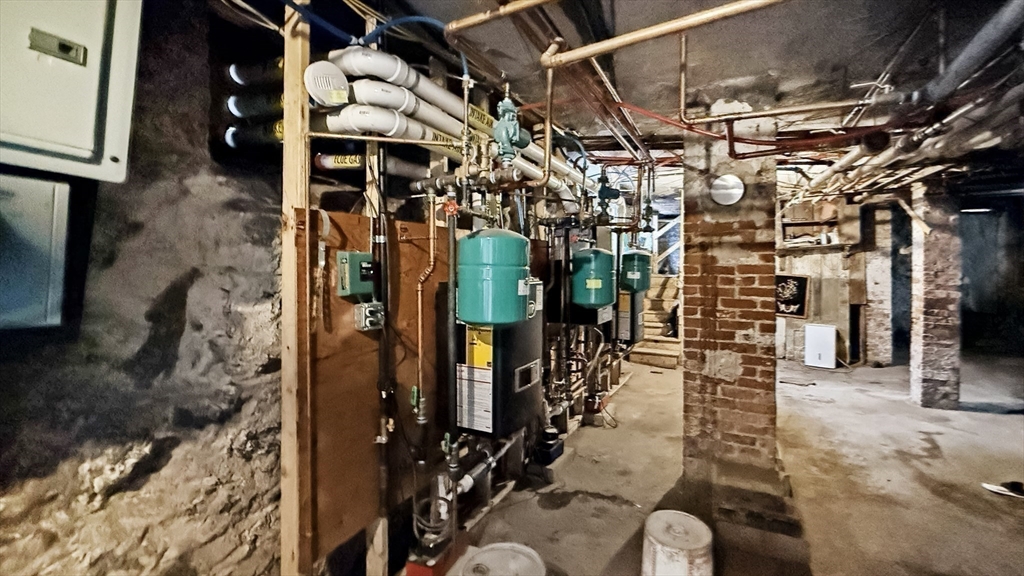 94 Normandy Street Boston, MA 02121 - Photo 38 of 39