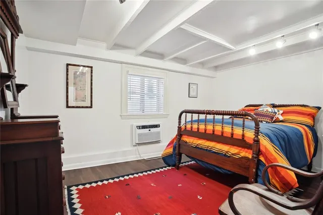 $7,000 | 5918 Chestnut Street, New Orleans, LA 70115