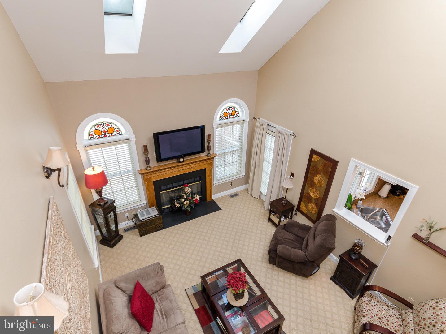 14 Brookwood Road Mount Laurel, NJ 08054 - Photo 20 of 45 2 story family room