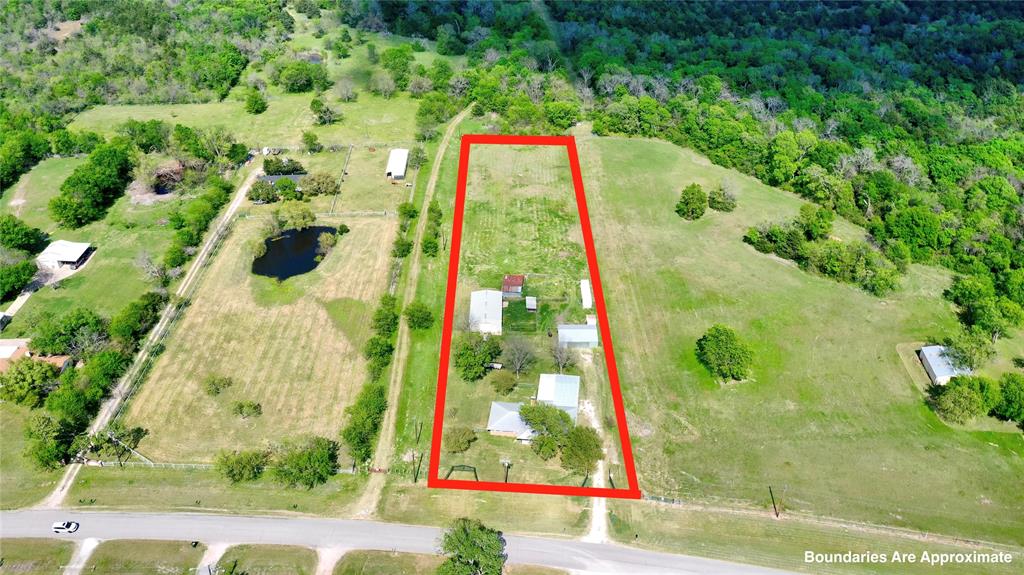 2050 Griffith Avenue Terrell, TX 75160 - Photo 2 of 27