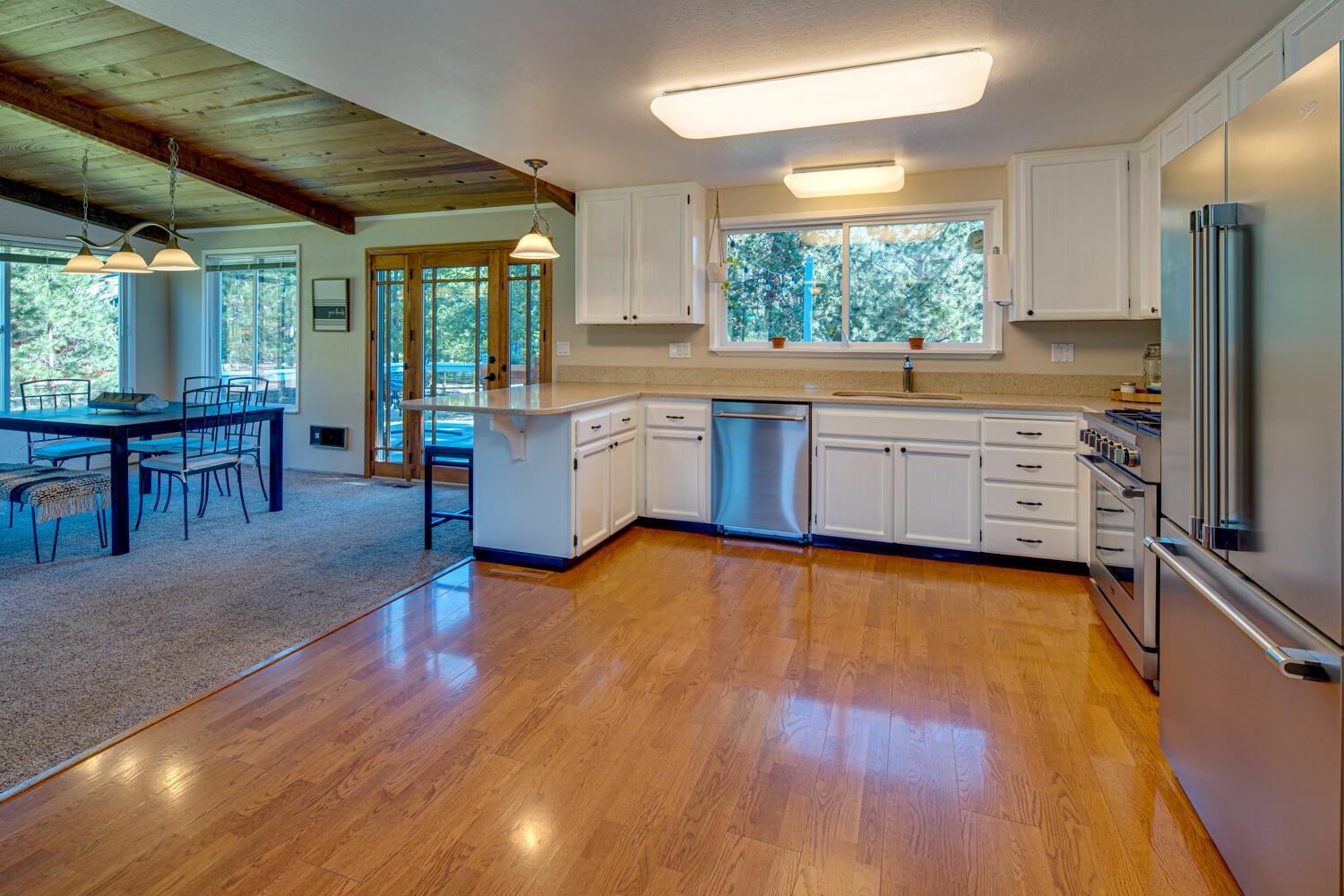 60588 Springtree Court Bend, OR 97702 - Photo 15 of 50 60588-082