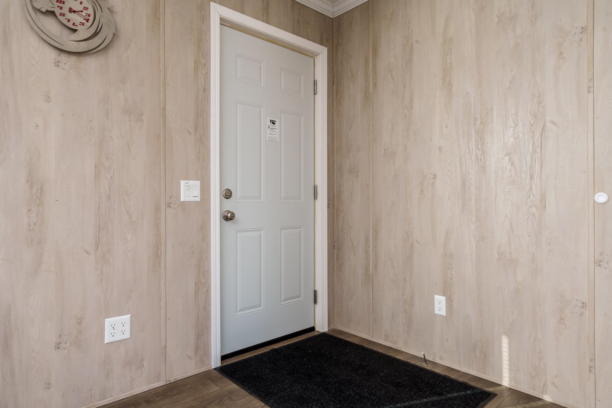 11447 South County Rd K Beloit, WI 53511 - Photo 15 of 51