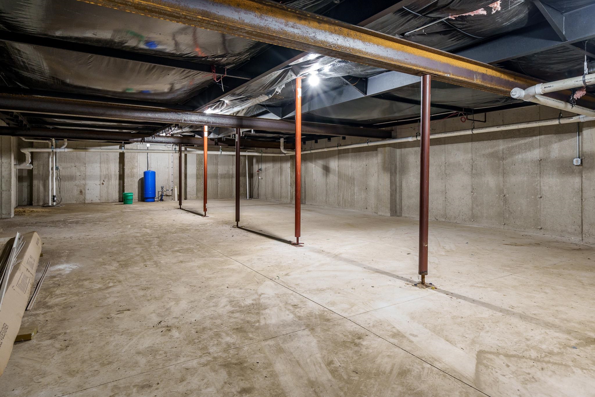 11447 South County Rd K Beloit, WI 53511 - Photo 38 of 51