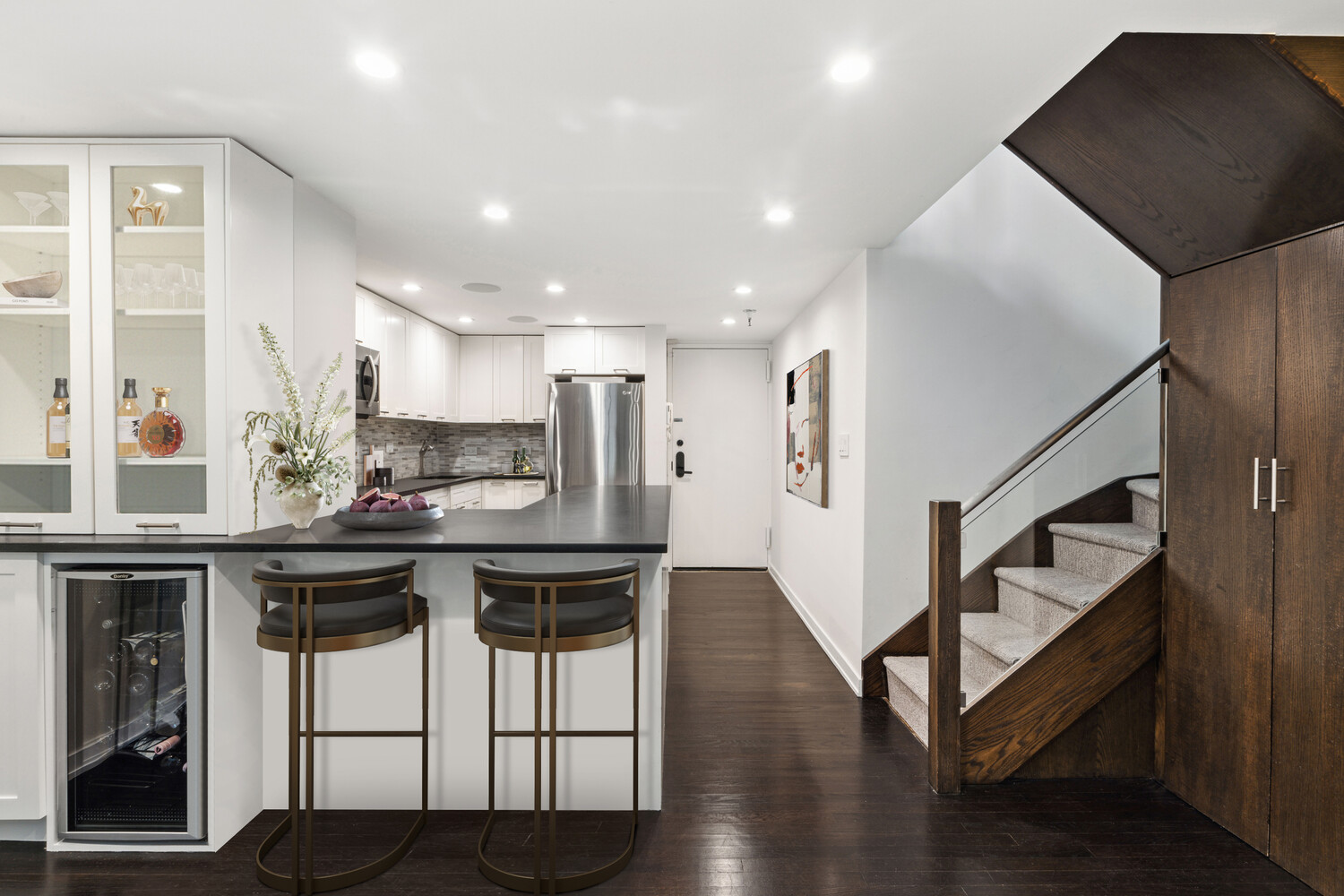 808 Broadway, Unit PHF Manhattan, NY 10003 - Photo 4 of 7