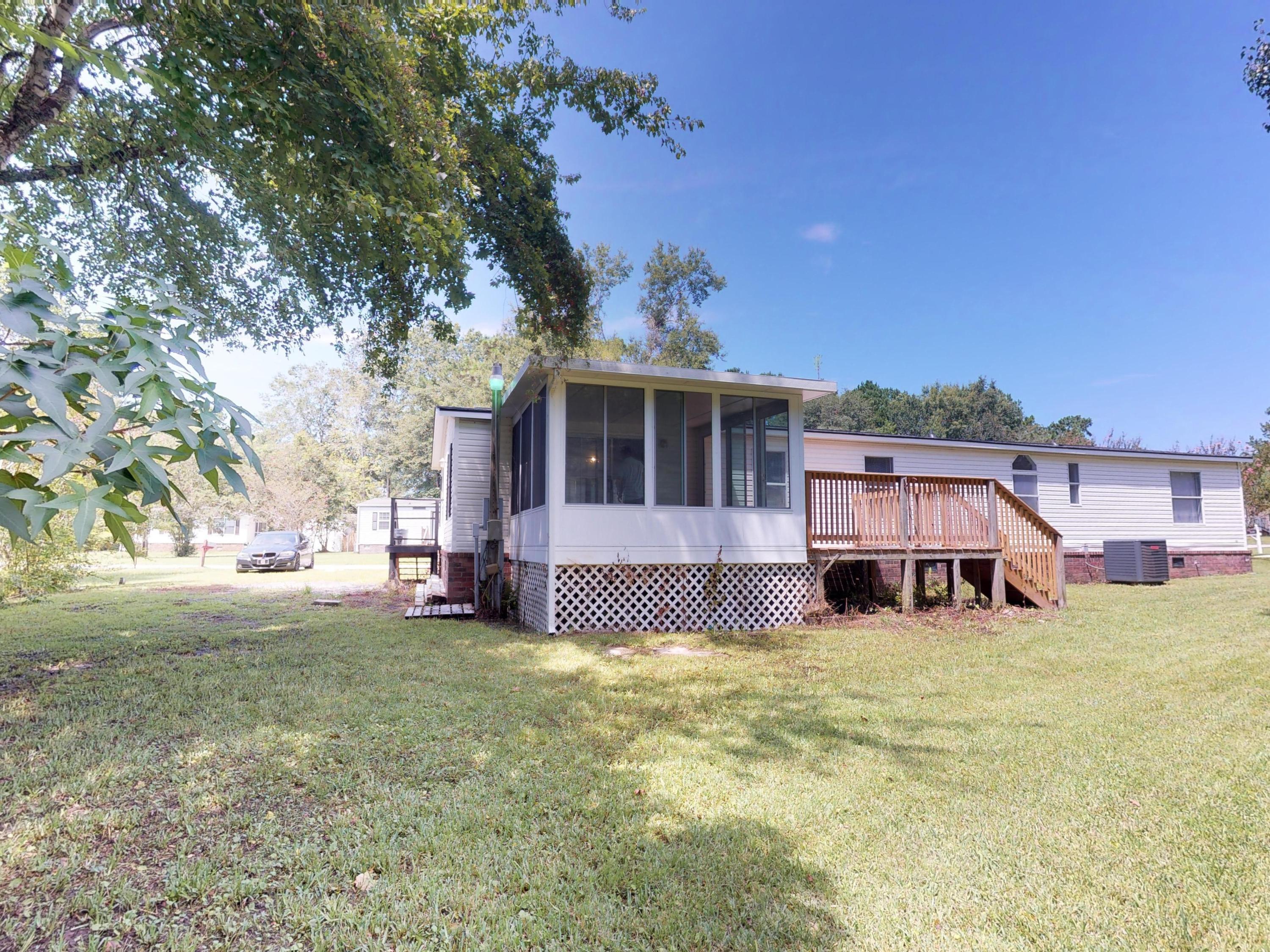 301 Grapevine Road Summerville, SC 29483 - Photo 17 of 41 301-Grapevine-Rd-08092018_192151