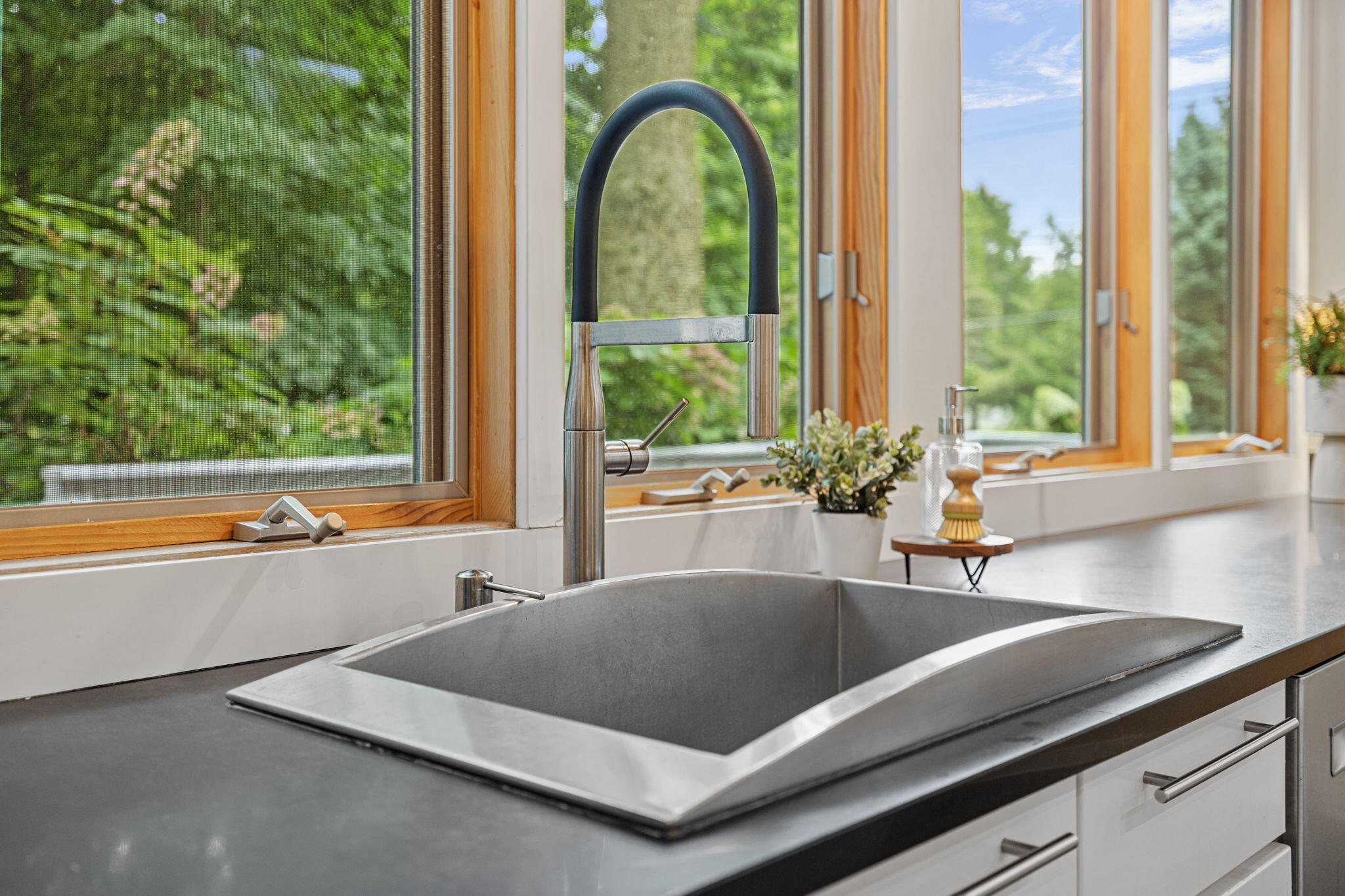 7101 Harbert Road Sawyer, MI 49125 - Photo 20 of 91 Kitchen