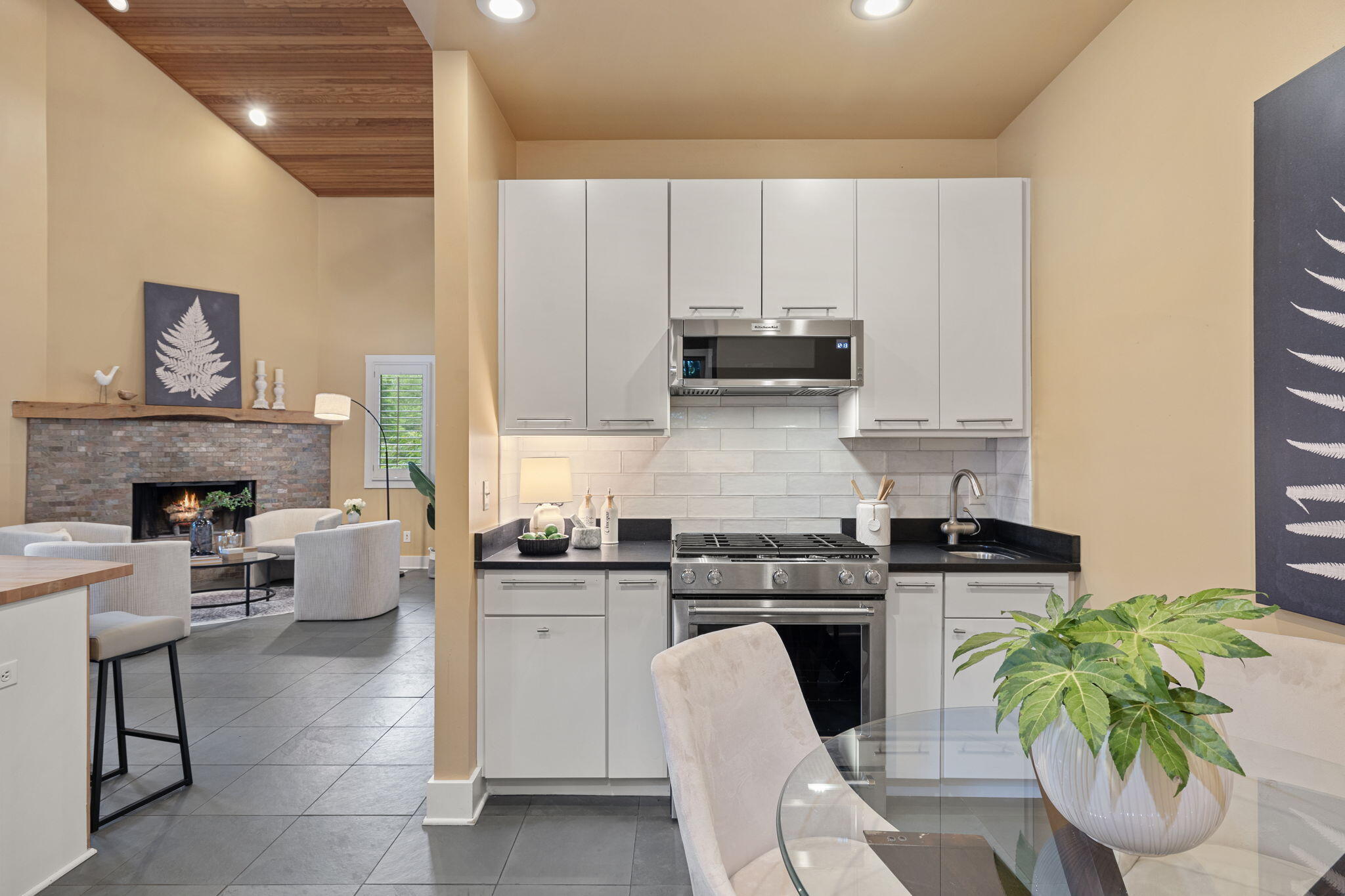 7101 Harbert Road Sawyer, MI 49125 - Photo 28 of 91 Kitchen