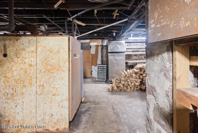 $1,800,000 | 5202 Woodland Avenue, Pocono Pines, PA 18350