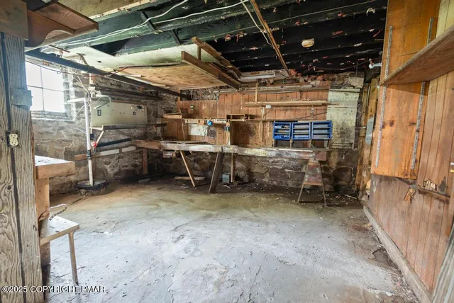 $1,800,000 | 5202 Woodland Avenue, Pocono Pines, PA 18350