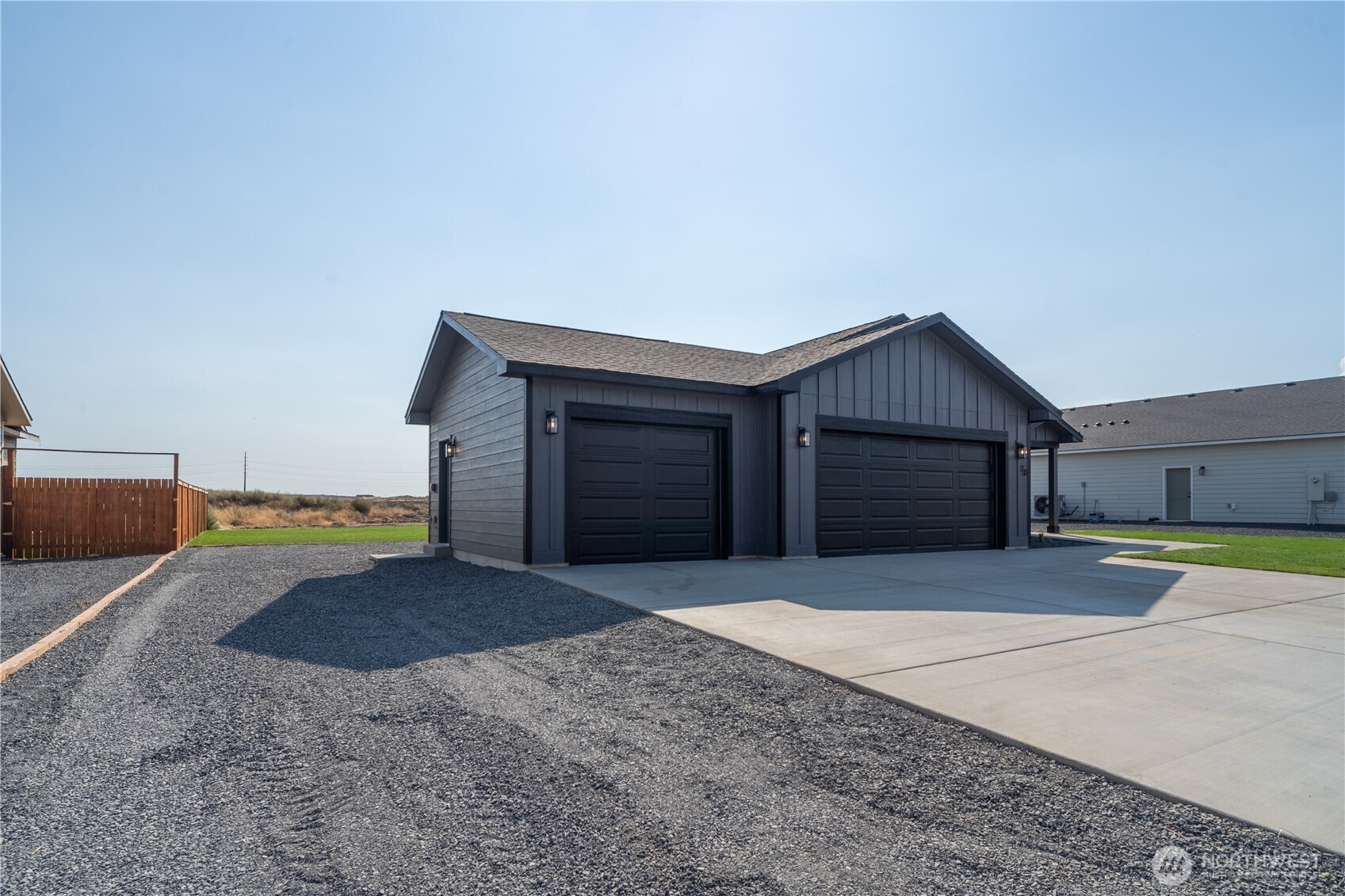 70 Sunwest Drive Ephrata, WA 98823 - Photo 3 of 34 a house view with a outdoor space