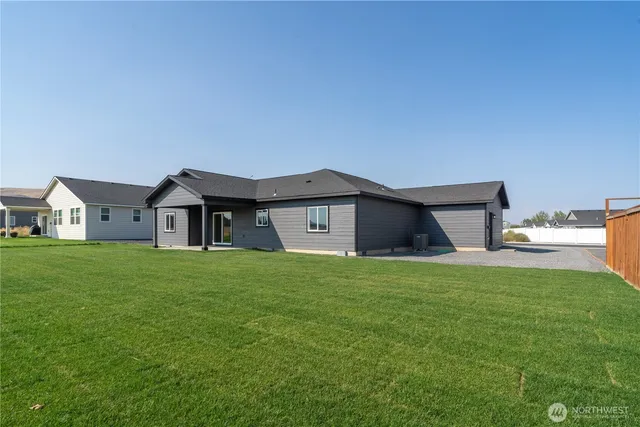a house view with a outdoor space