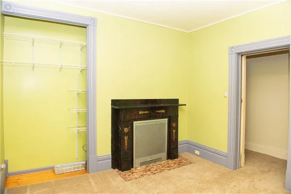 a view of a windows in a room