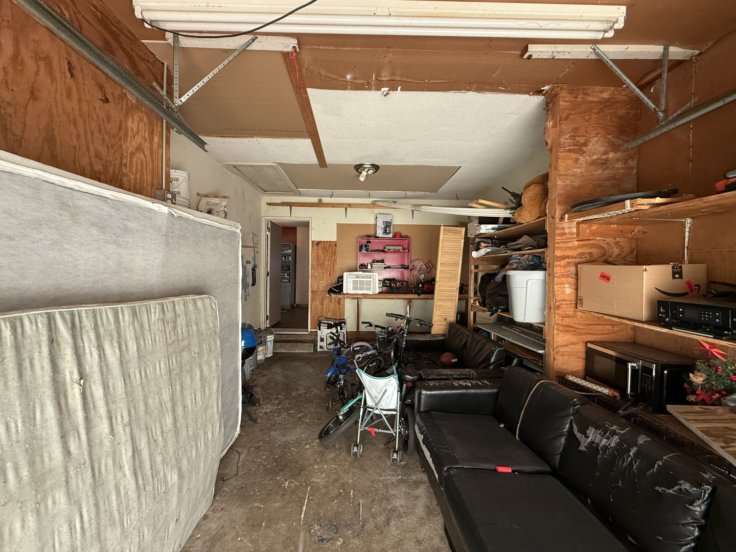 1021 Briarcliff Drive Rantoul, IL 61866 - Photo 33 of 33 a view of a room with gym equipment