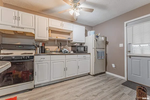 $72,000 | 419 Decatur Street, Lincoln, IL 62656