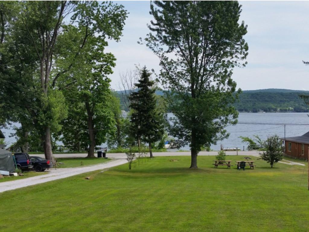 600 Hathaway Point Road St. Albans Town, VT 05488 - Photo 3 of 29