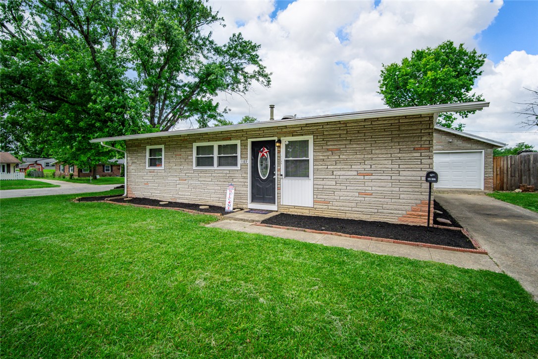 1189 Share Drive Riverside, OH 45432 - Photo 6 of 33