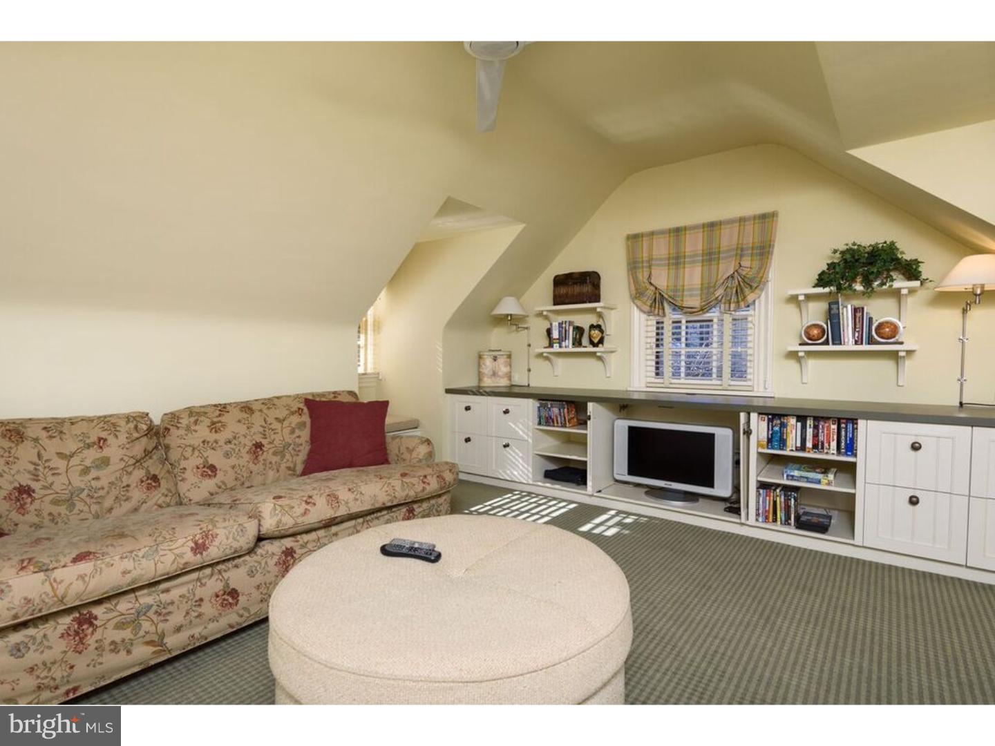 1817 Hilltop Road Jenkintown, PA 19046 - Photo 20 of 23 Gallery Image 20