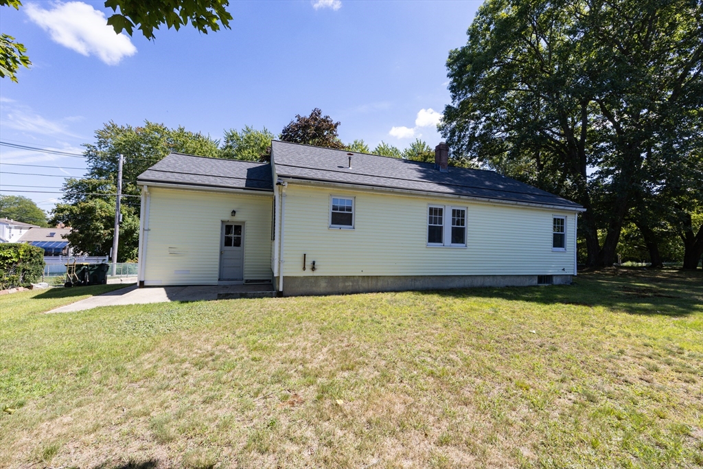 417 Union Street Franklin, MA 02038 - Photo 16 of 16