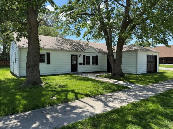 $155,000 | 513 Indiana Avenue, Effingham, IL 62401