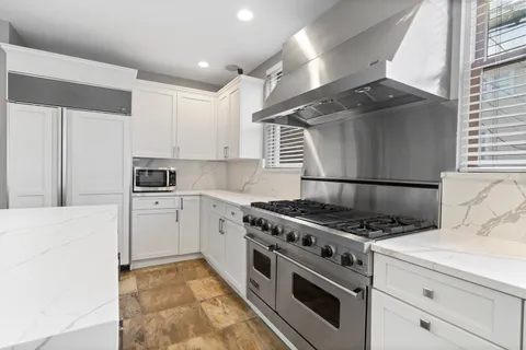 $1,475,000 | 2426 West Lyndale Street, Chicago, IL 60647