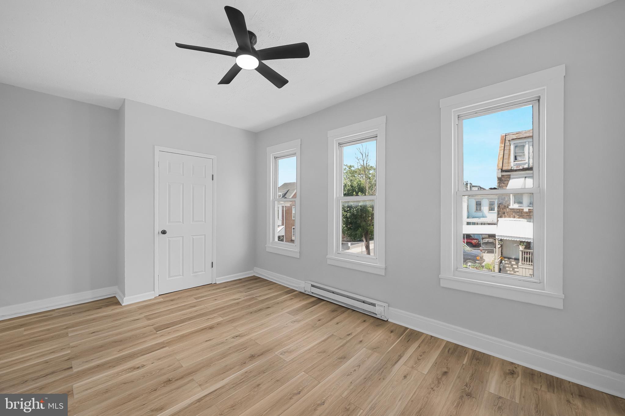 1034 Washington Street Reading, PA 19601 - Photo 16 of 40