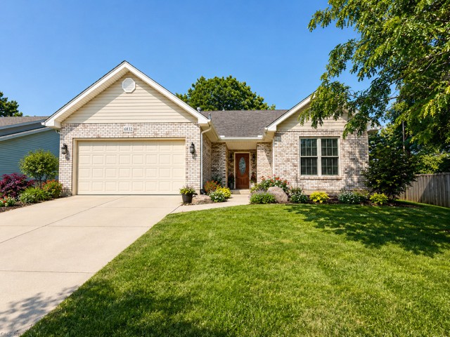 6832 North Union Road Englewood, OH 45322 - Photo 1 of 17
