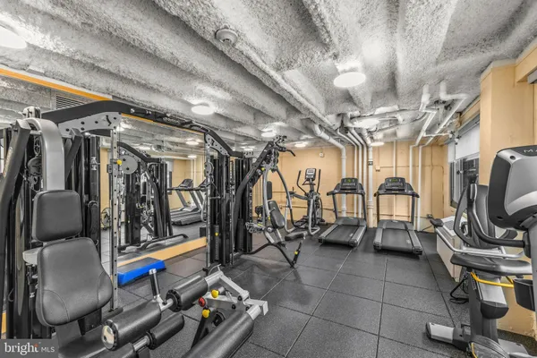 $250,000 | 5410 Connecticut Avenue Northwest, Unit 811, Washington, DC 20015