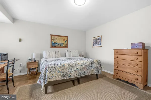 $250,000 | 5410 Connecticut Avenue Northwest, Unit 811, Washington, DC 20015