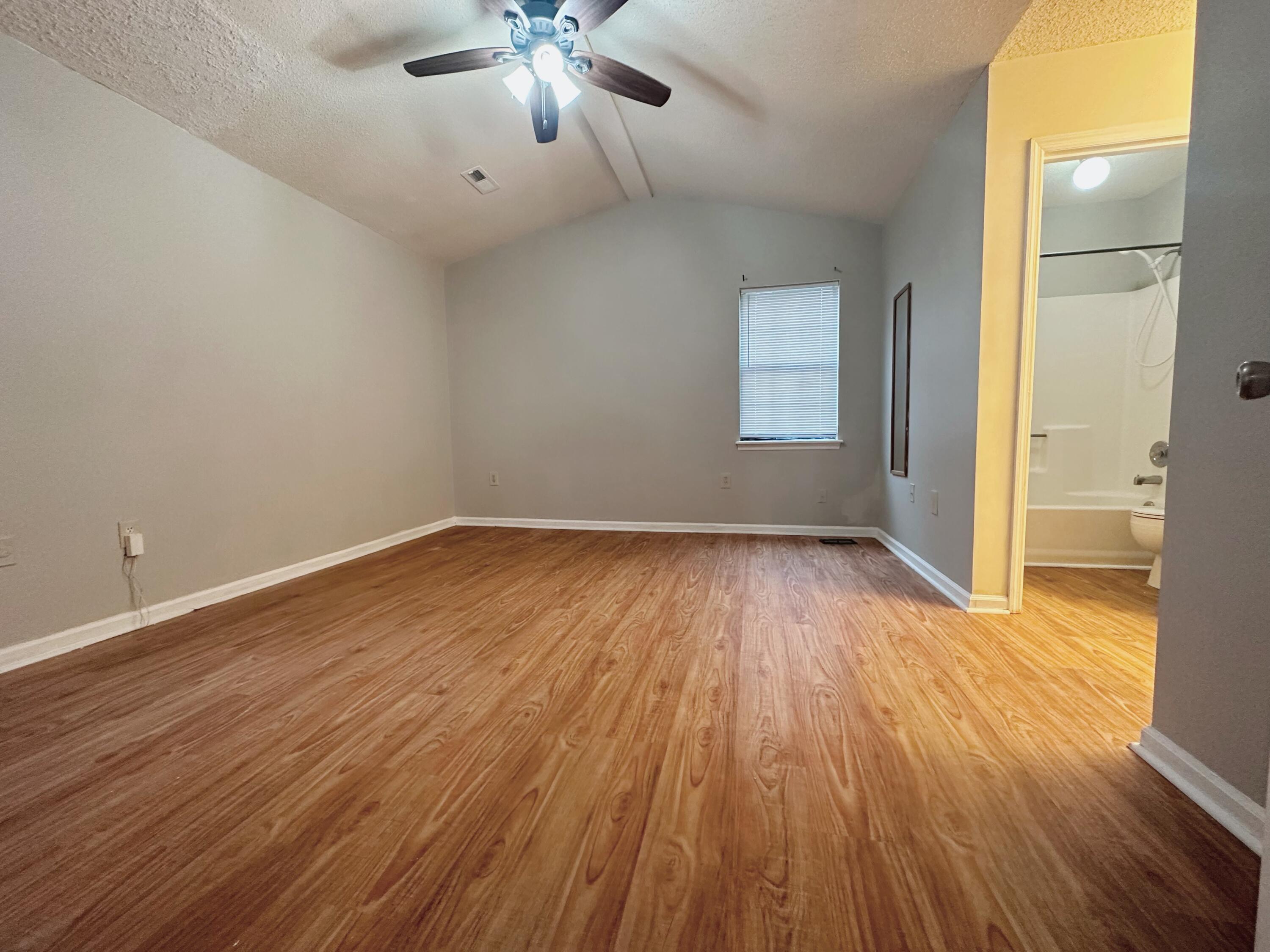 7646 Oldridge Road North Charleston, SC 29418 - Photo 12 of 36 IMG_8010