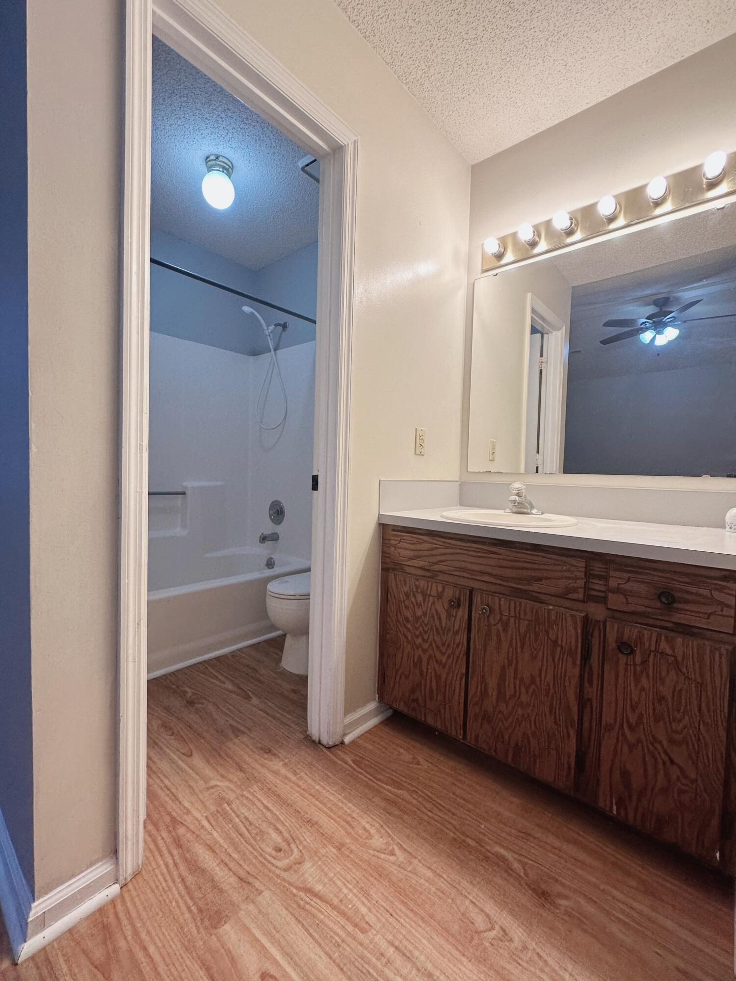 7646 Oldridge Road North Charleston, SC 29418 - Photo 17 of 36 IMG_8014