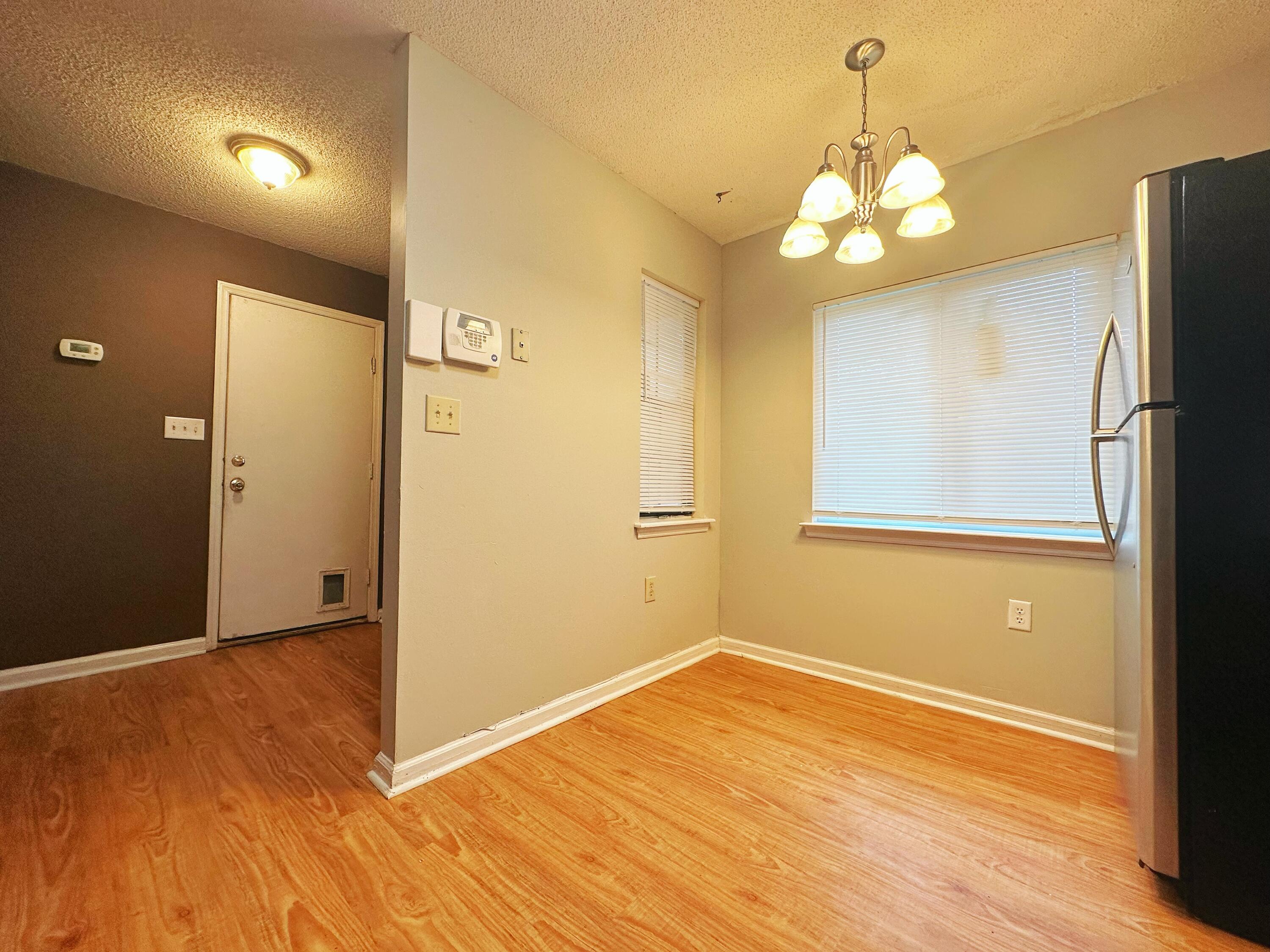 7646 Oldridge Road North Charleston, SC 29418 - Photo 3 of 36 IMG_8077