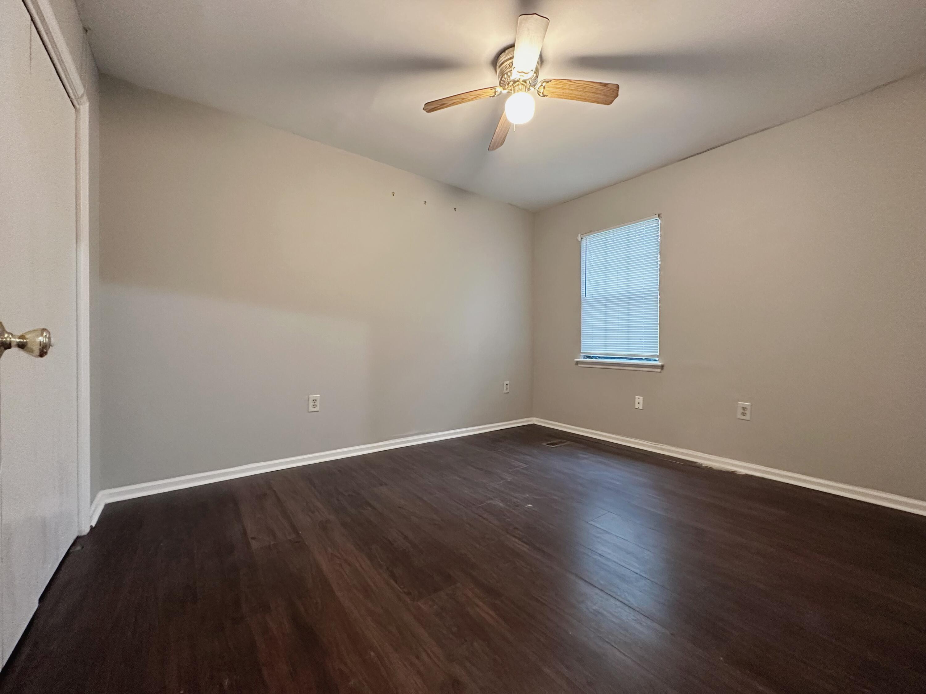 7646 Oldridge Road North Charleston, SC 29418 - Photo 31 of 36 IMG_8051