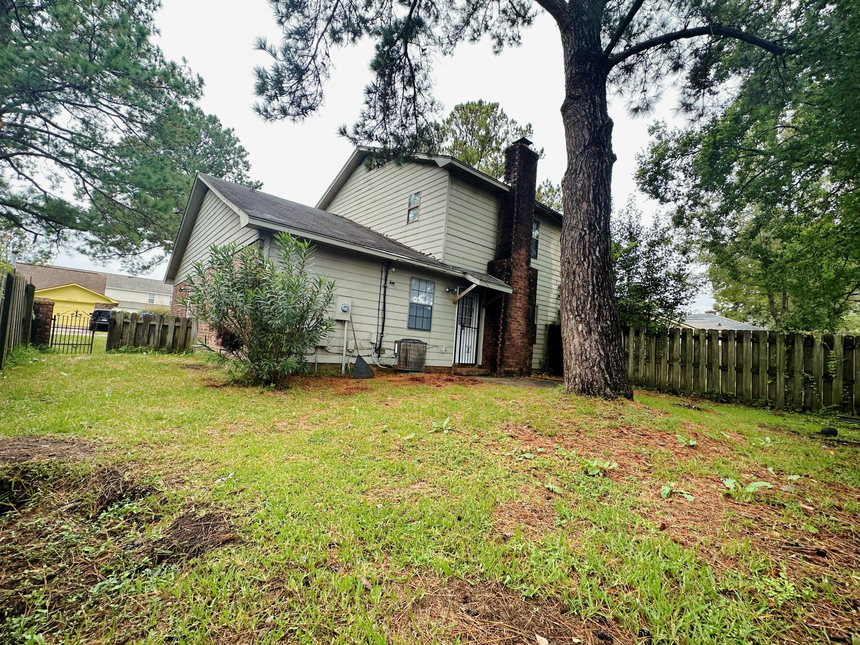 7646 Oldridge Road North Charleston, SC 29418 - Photo 33 of 36 IMG_8078